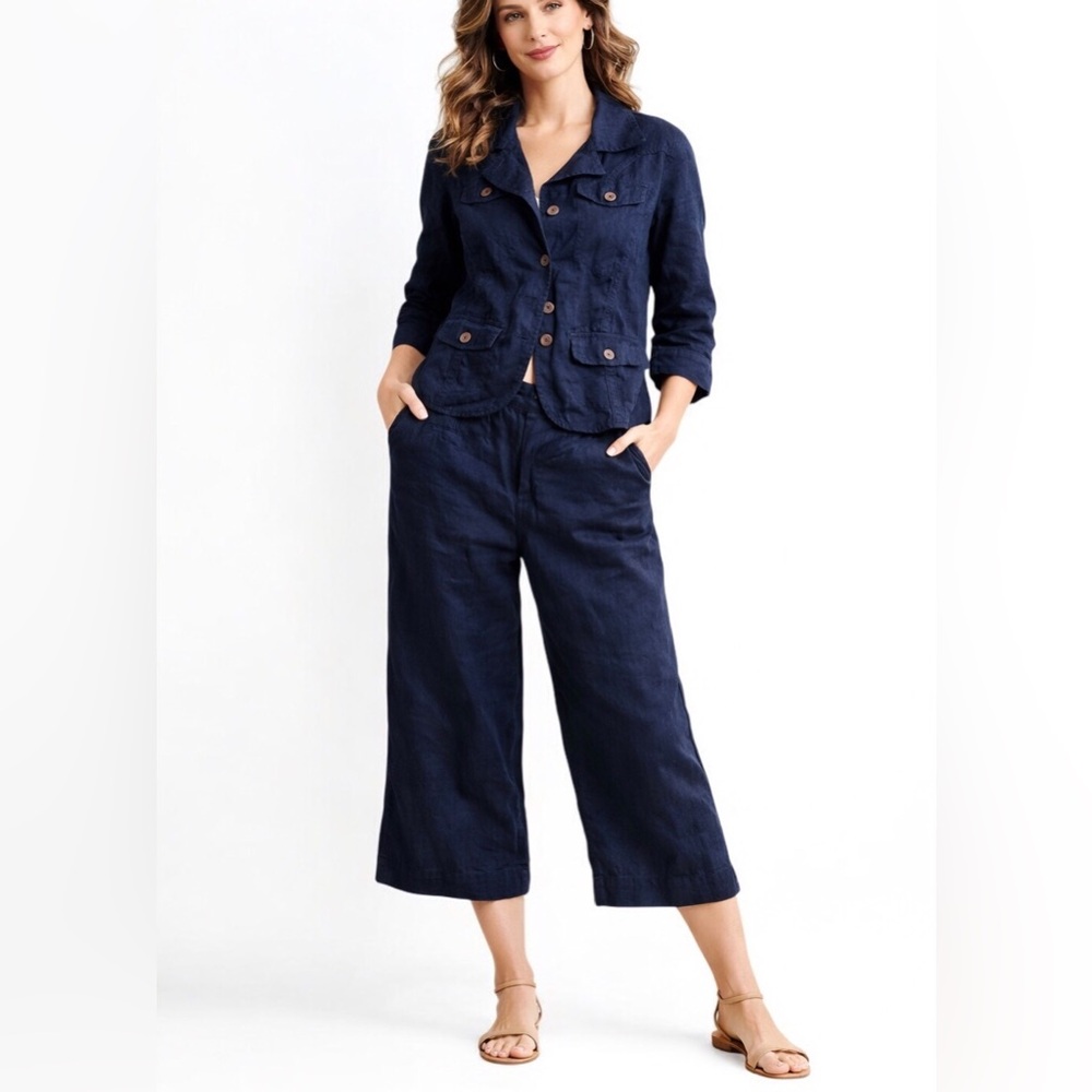 2 Piece Navy Wide-Leg Crop Pants and Top Set